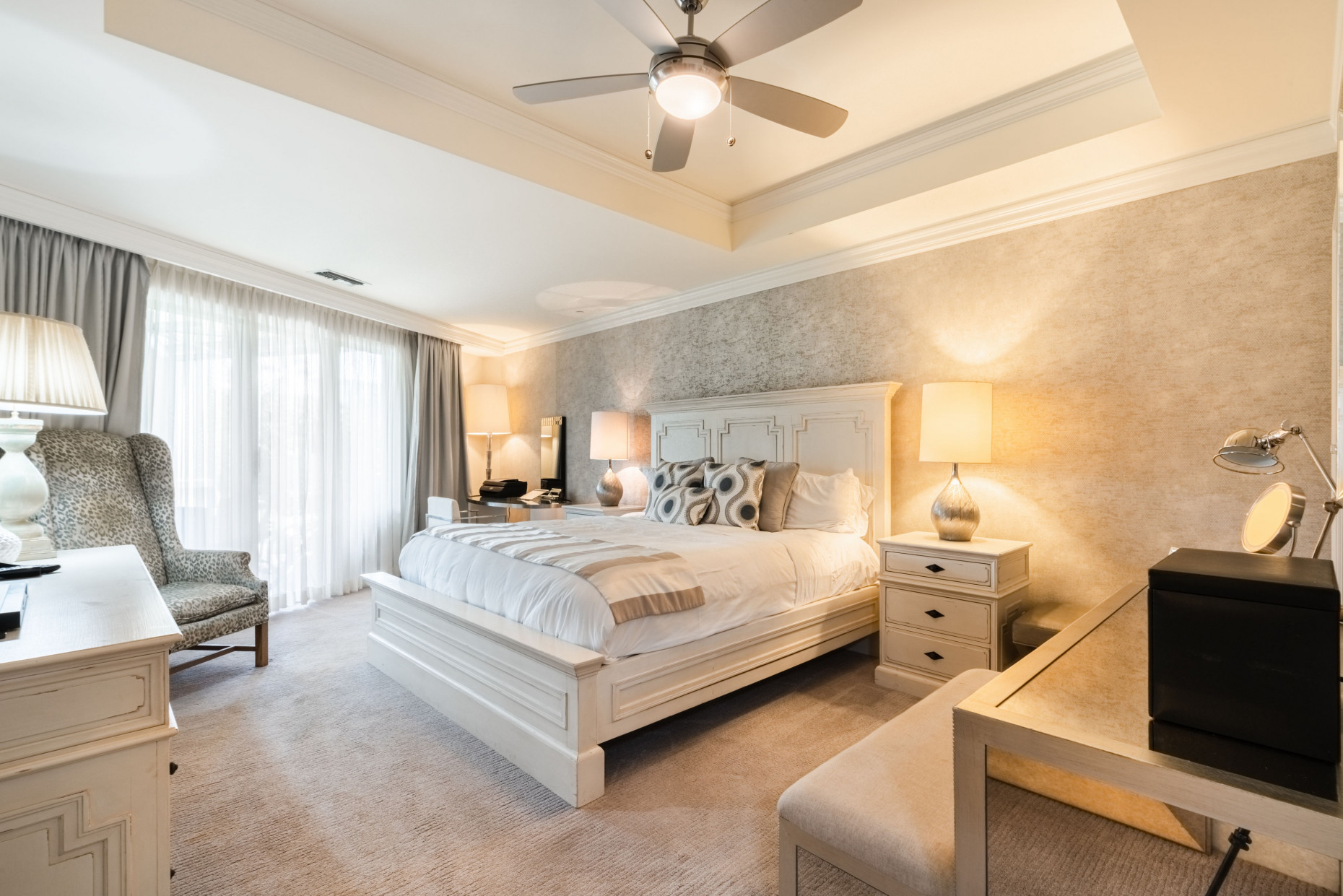 Ritz-carlton Private Residence #101, South Tower, Grand Cayman