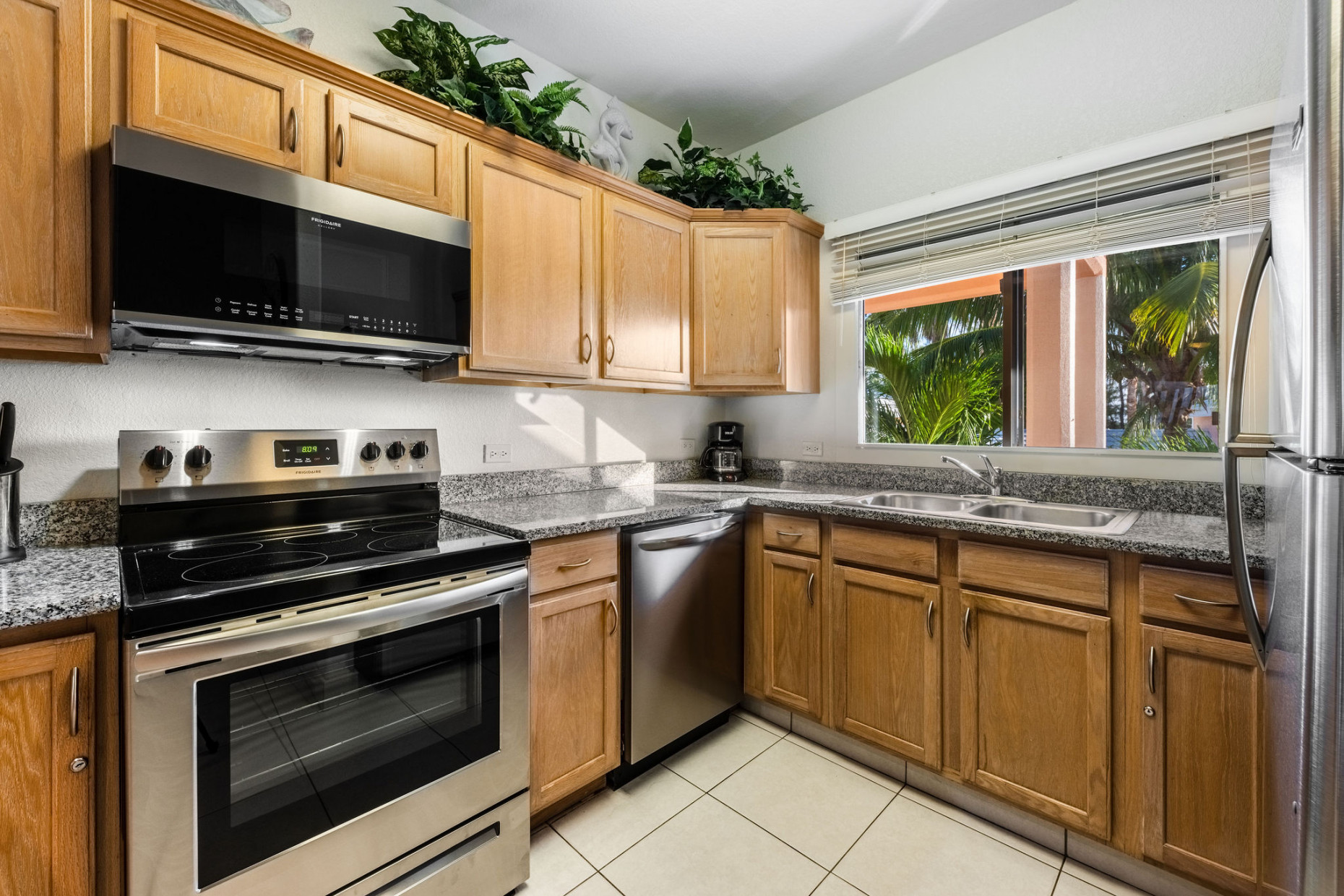 Kaibo Yacht Club Phase 2 Condos Top Floor W/storage Unit