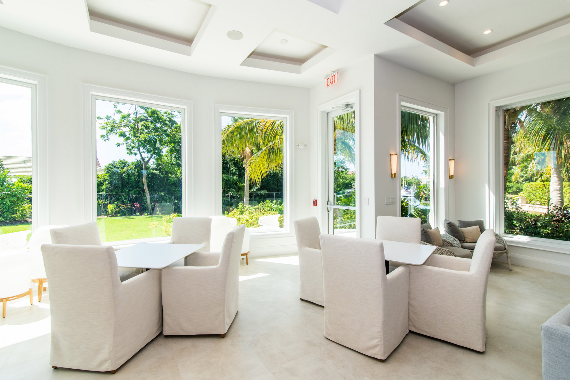 Stone Island Residence #802