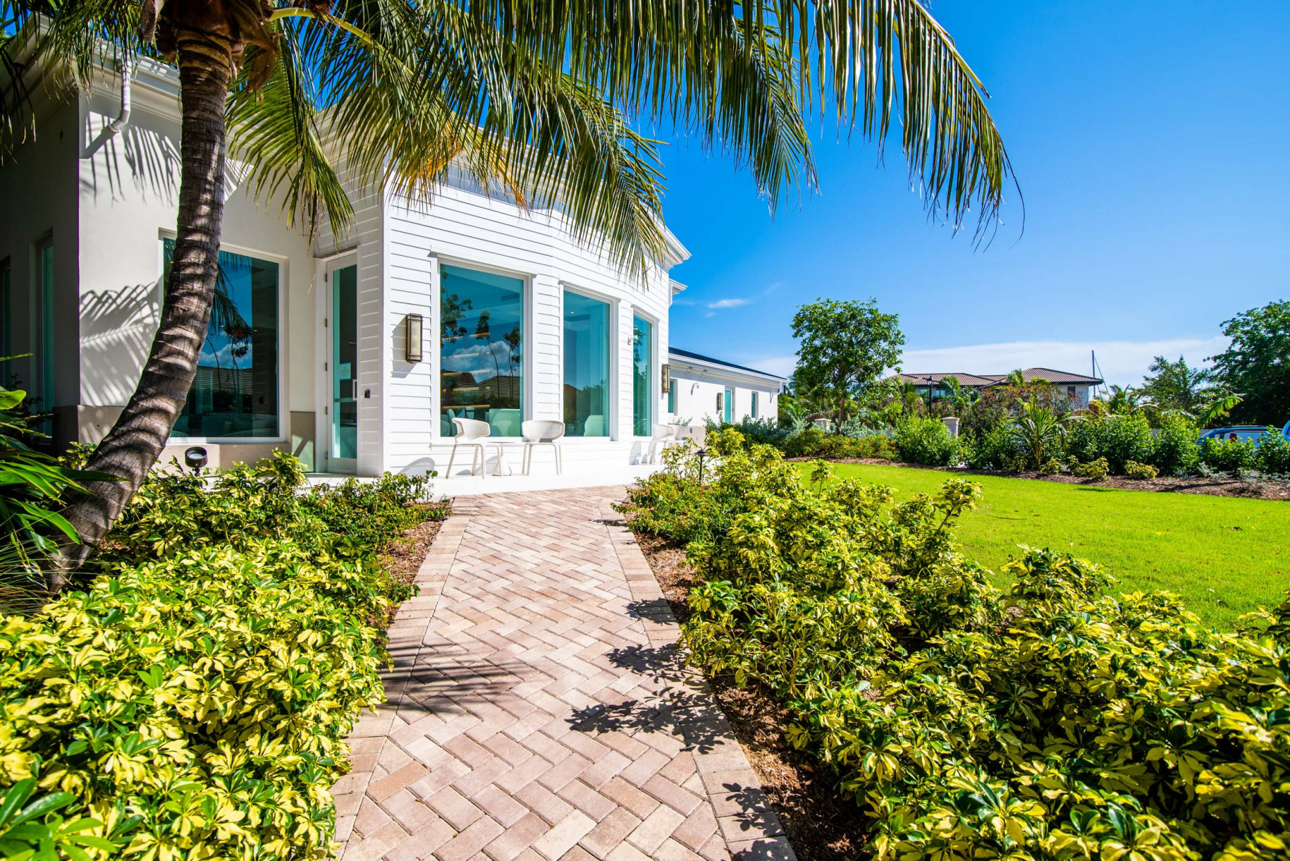 Stone Island Residence #802