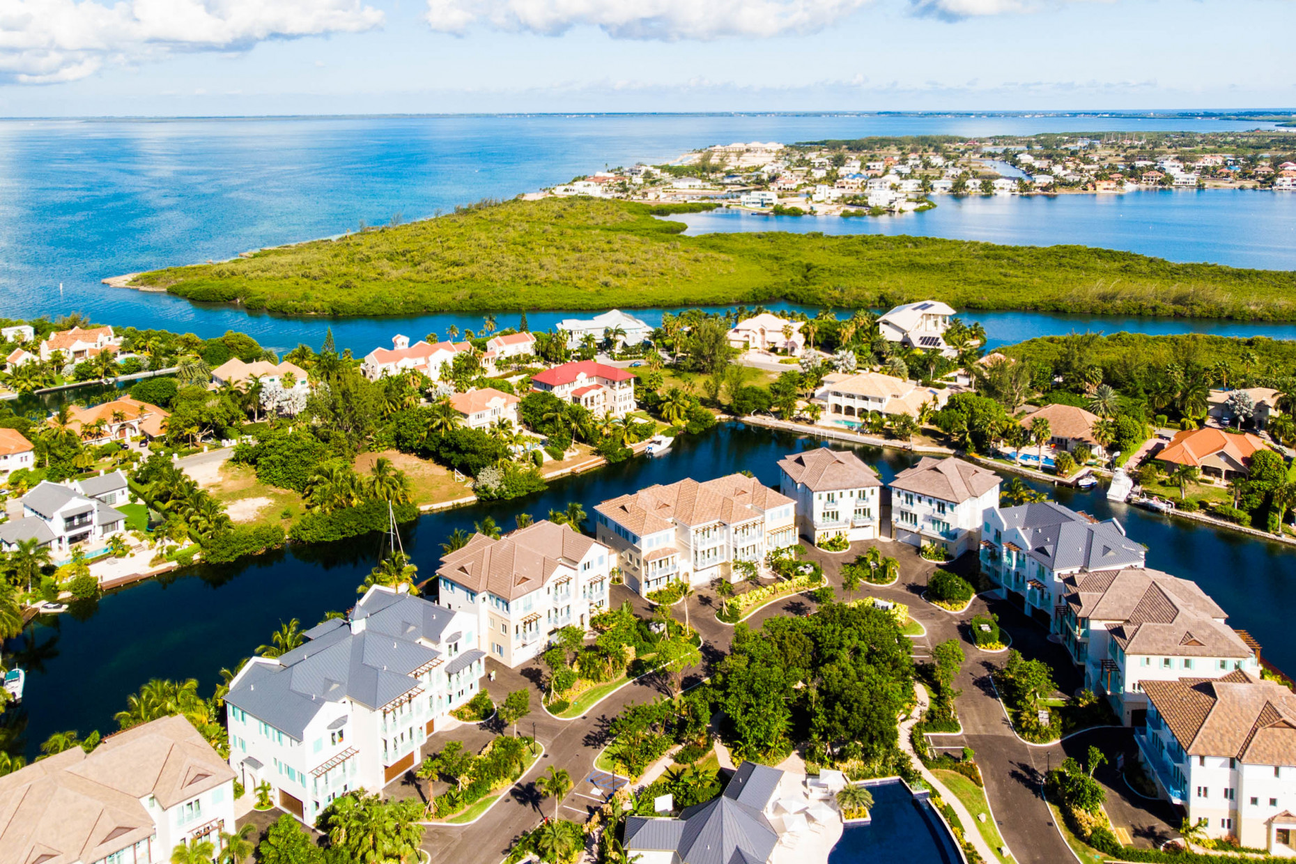 Stone Island Residence #802