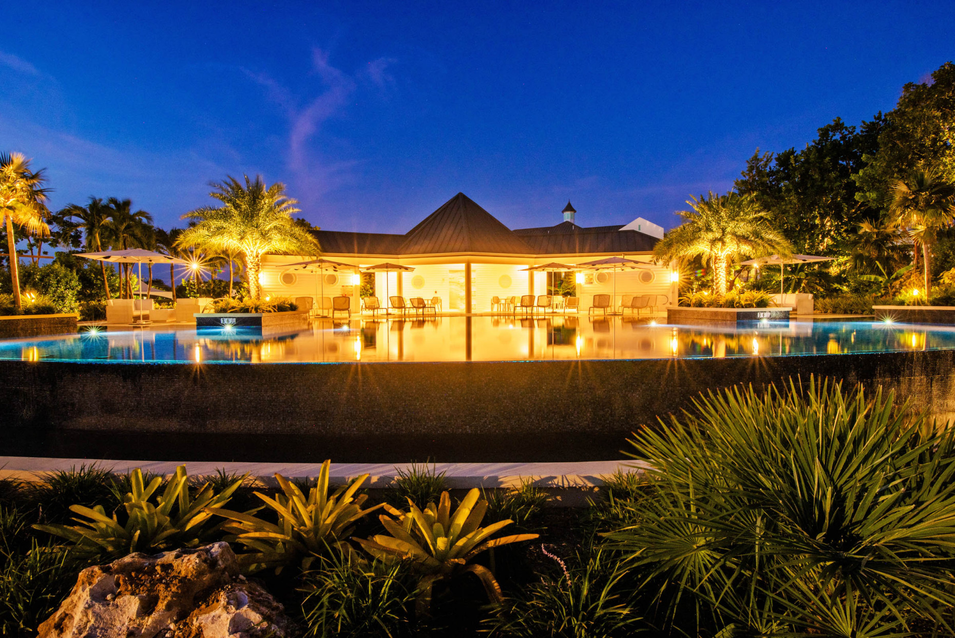 Stone Island Residence #802