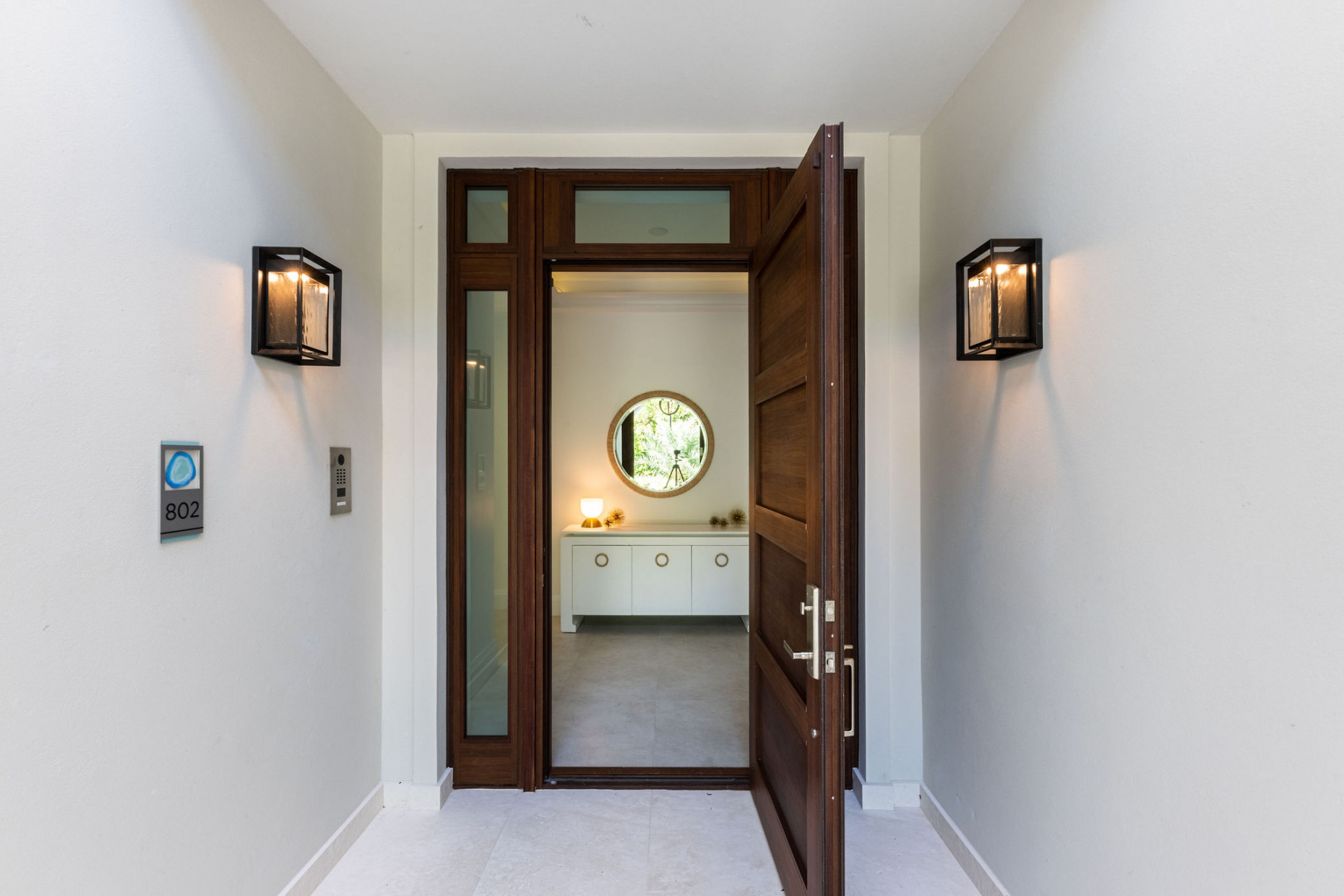 Stone Island Residence #802