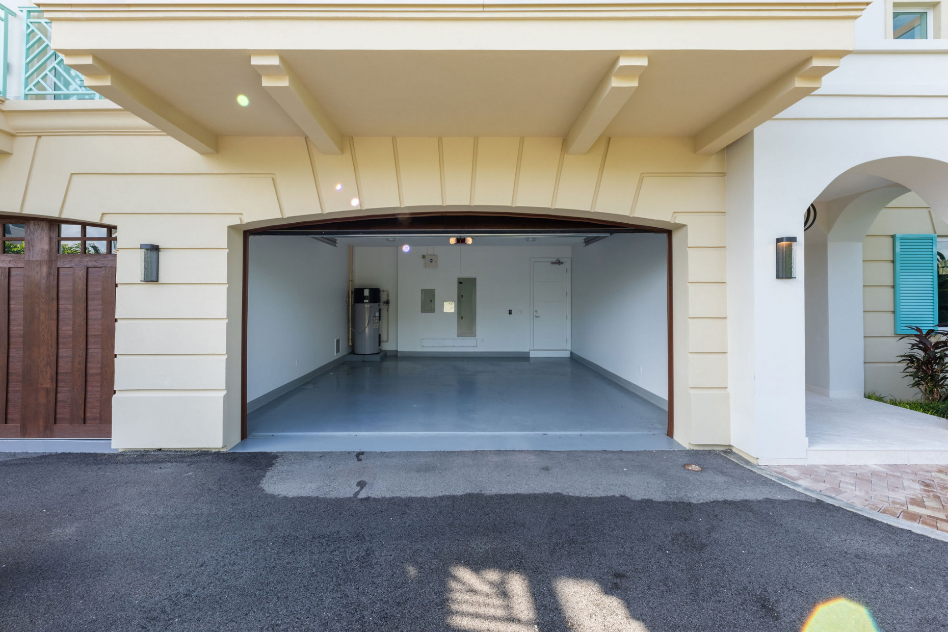 Stone Island Residence #802