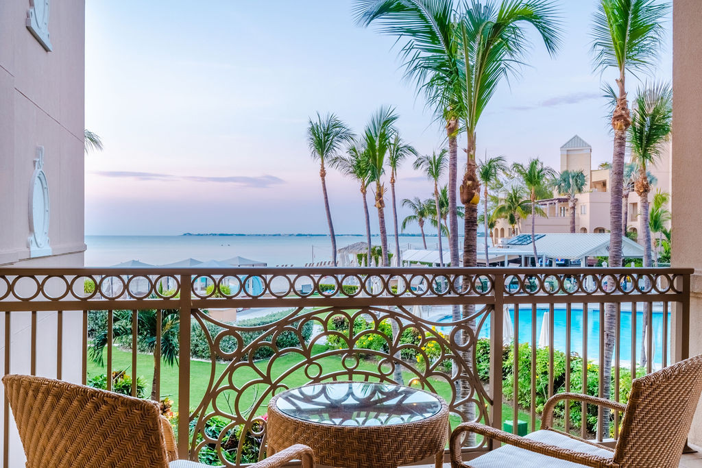 The Ritz-carlton Private Residence #206