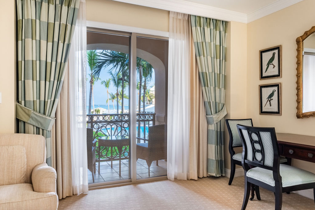 The Ritz-carlton Private Residence #206