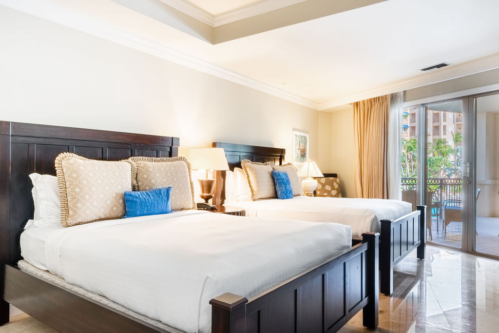 The Ritz-carlton Private Residence #206