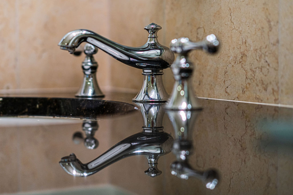 The Ritz-carlton Private Residence #206