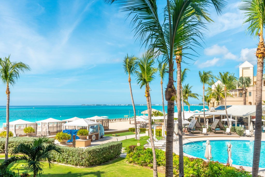 The Ritz-carlton Private Residence #206