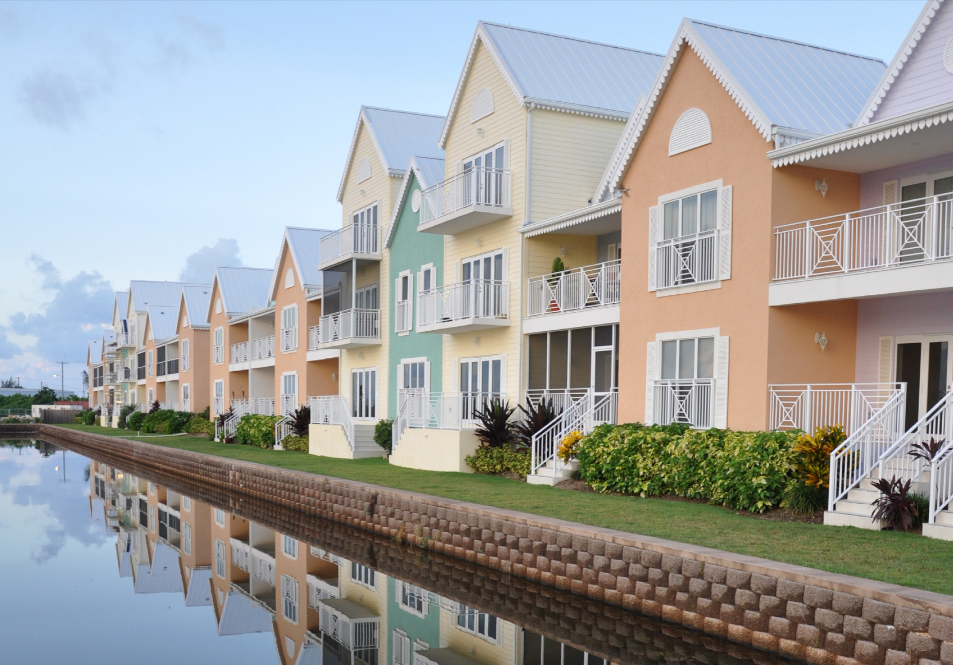 Careenage At Cayman Grand Harbour