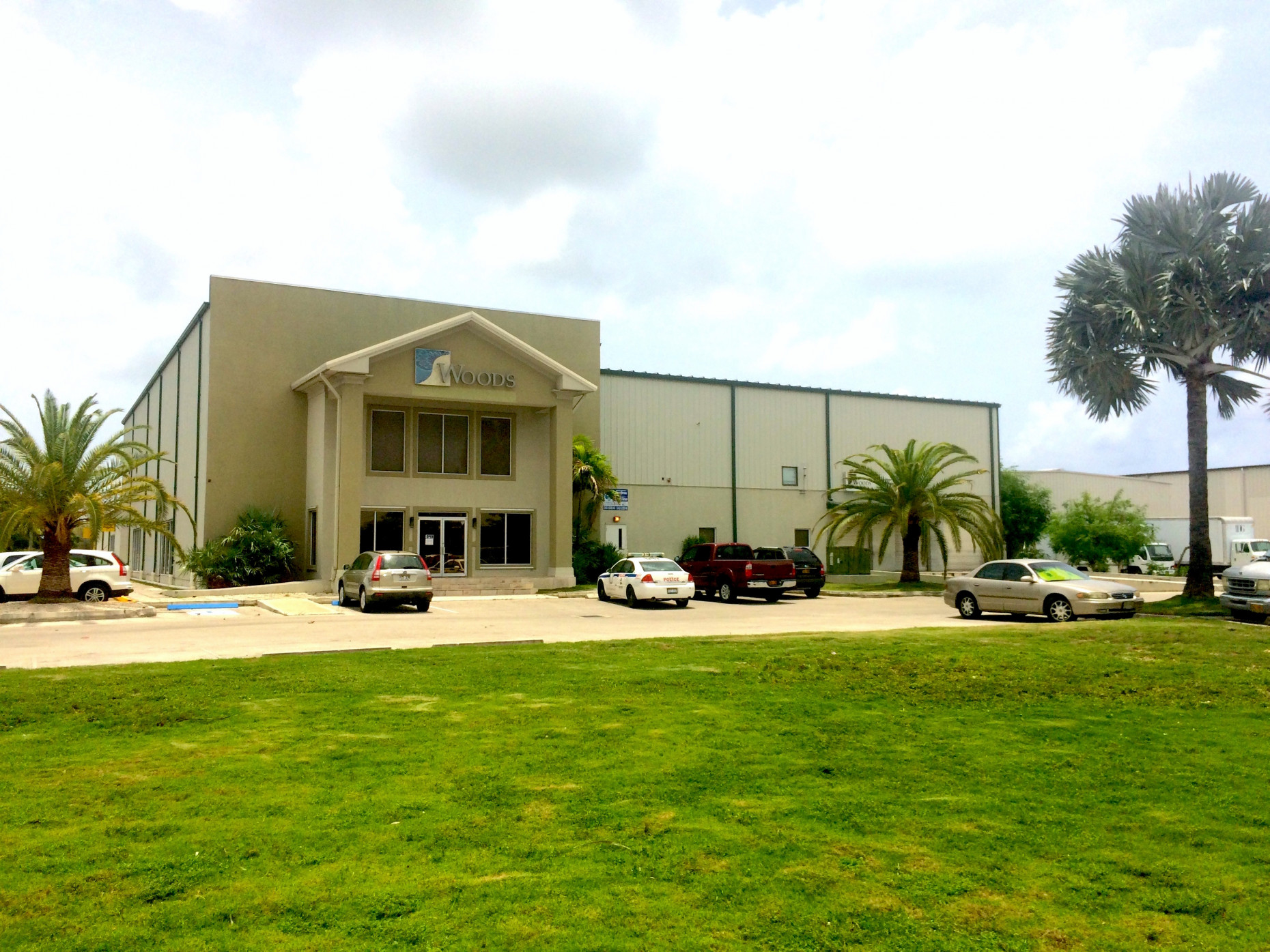 Woods/yellow Pages Building