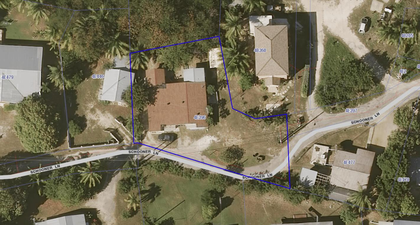 Schooner Lane, West Bay Residence With 2 Apartments