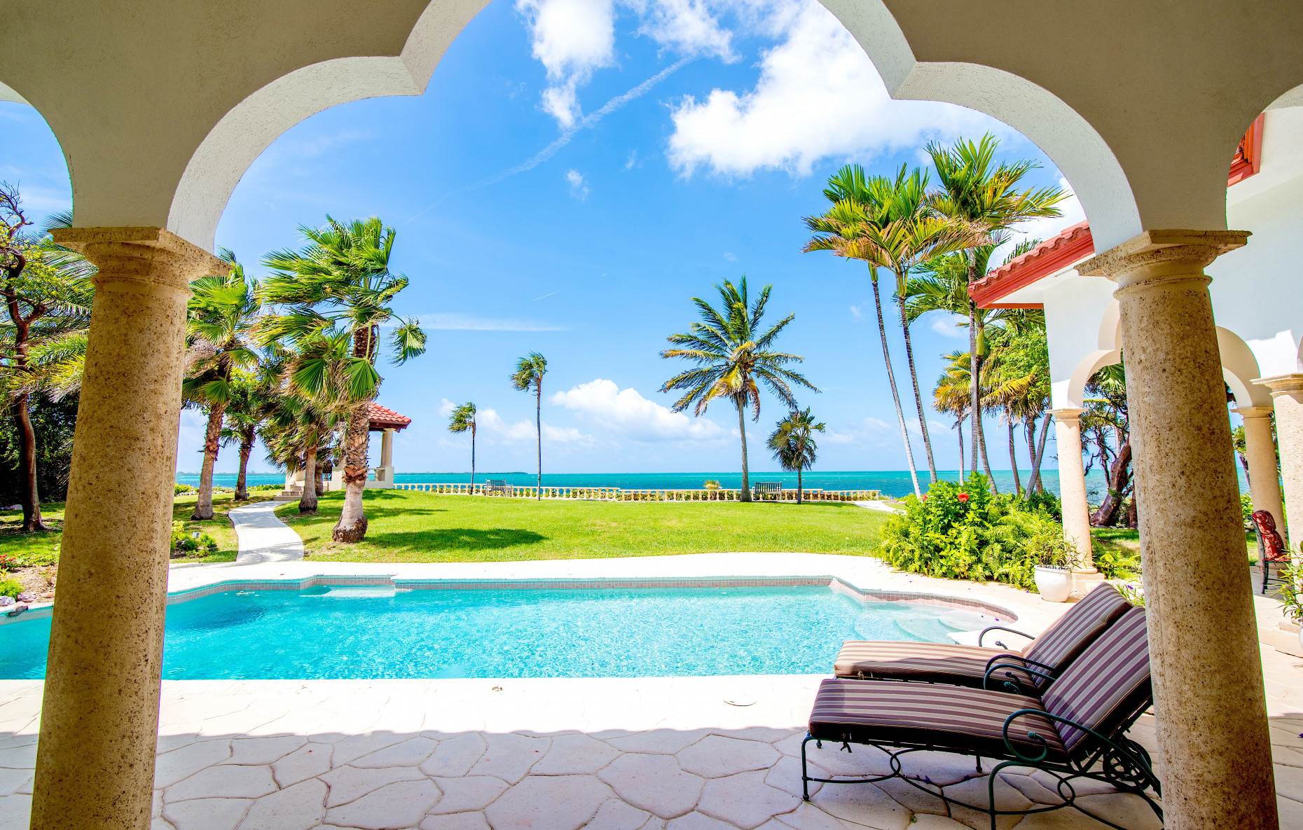 Greatly Reduced - 15 Ironshore Drive, Vista Del Mar