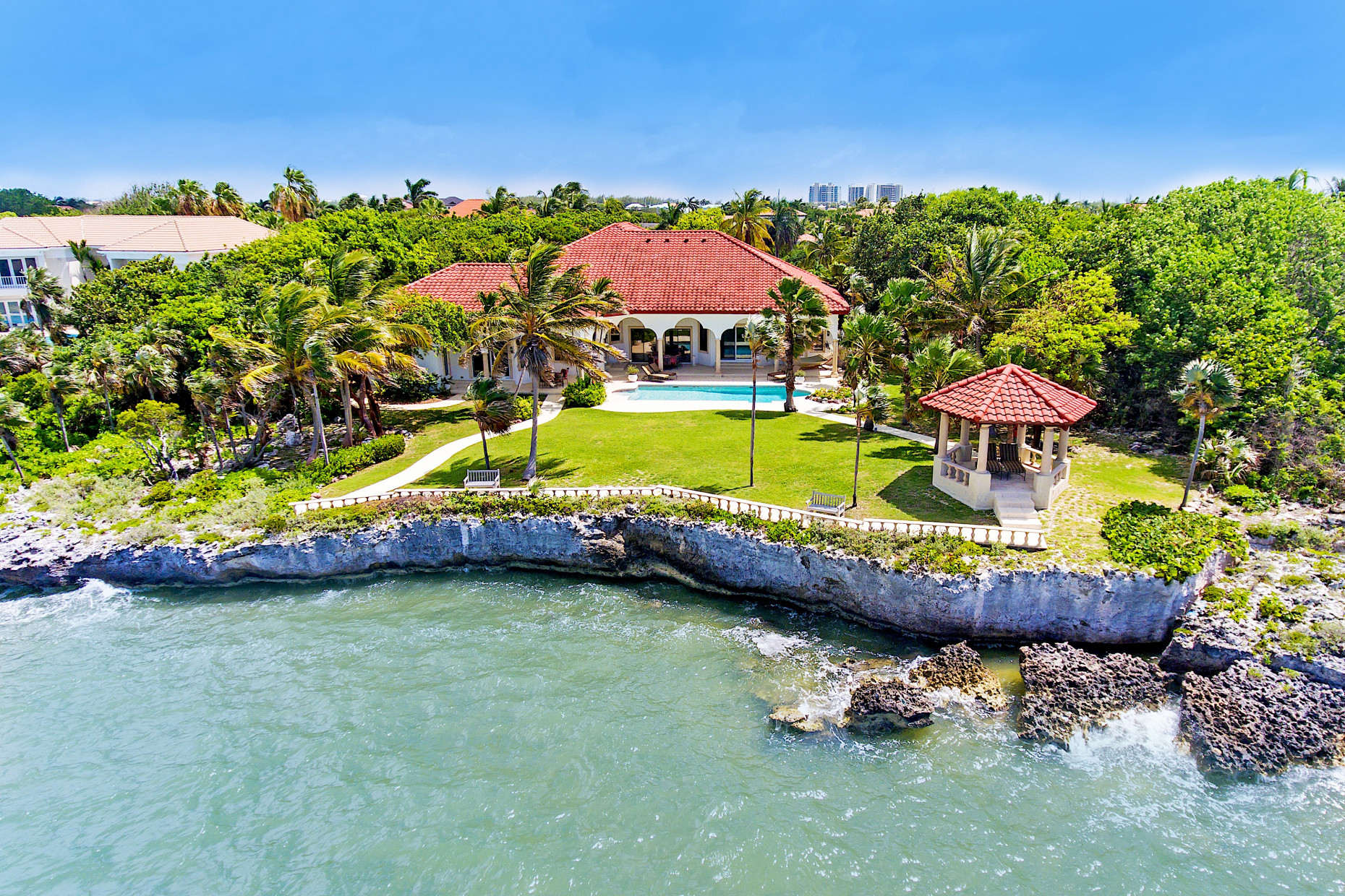 Greatly Reduced - 15 Ironshore Drive, Vista Del Mar