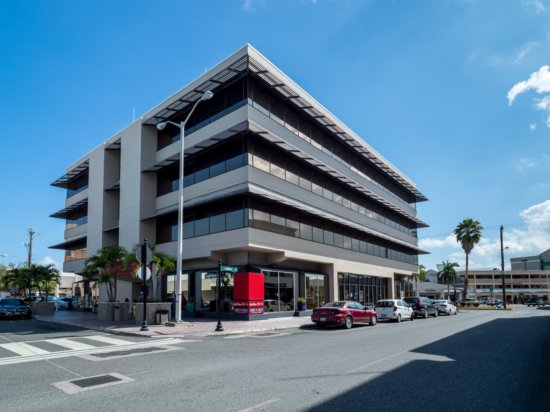 6 Cardinall Ave - Prime Investment Opportunity