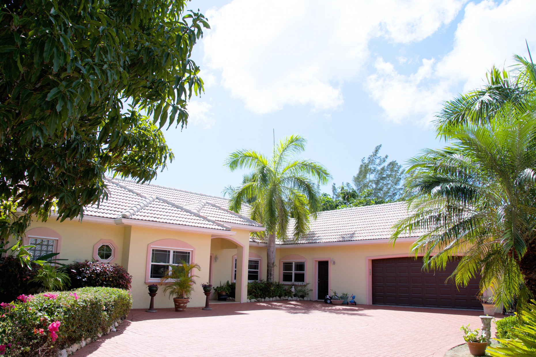 428 Patrick's Avenue, Patrick's Island Residence