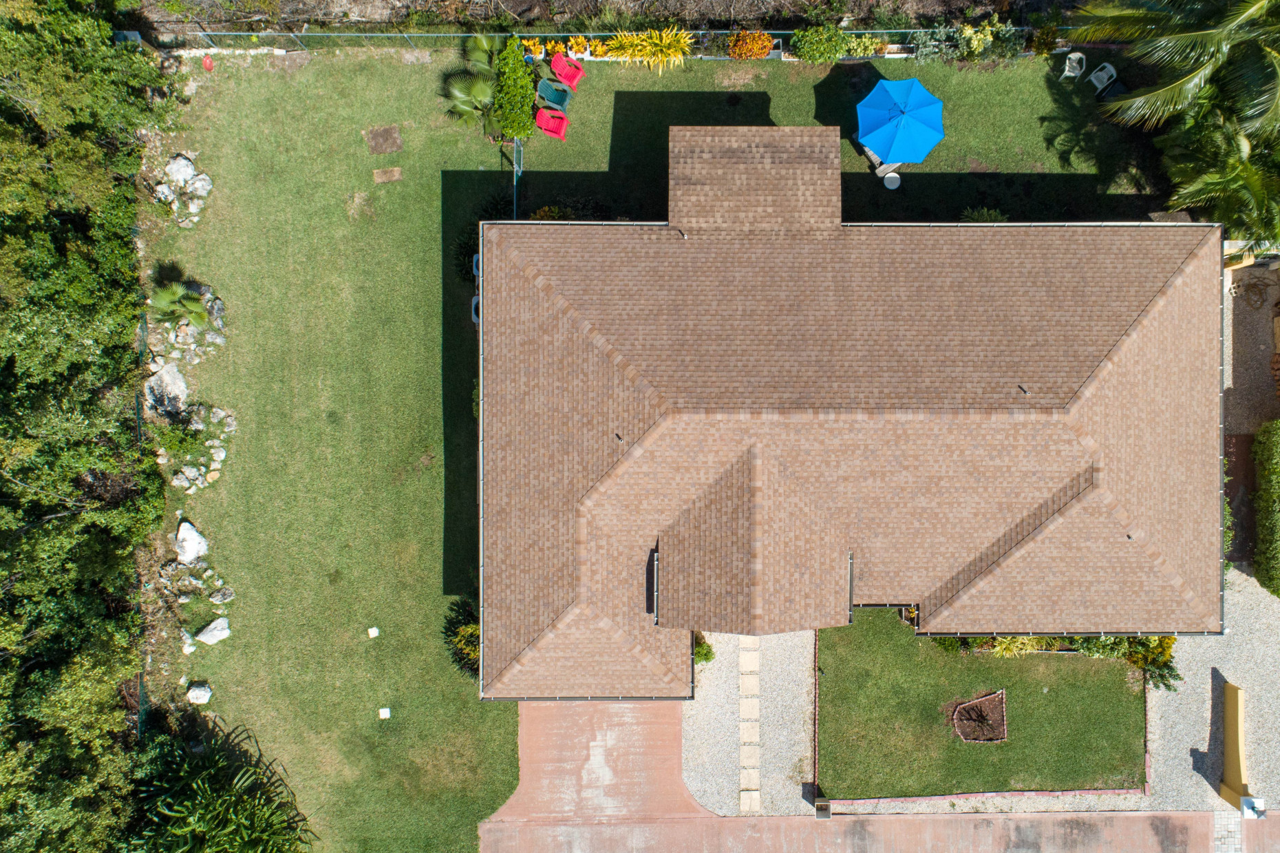 Grandmanor 1 415b Selkirk Drive, Prospect