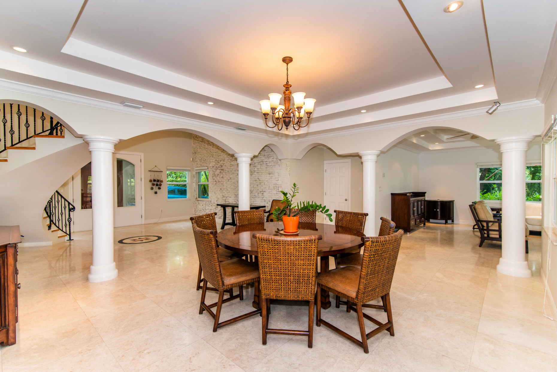 'sous Les Etoiles', Ironshore Drive, Vista Del Mar