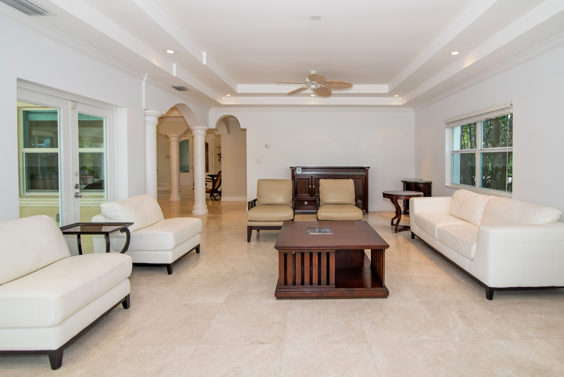 'sous Les Etoiles', Ironshore Drive, Vista Del Mar