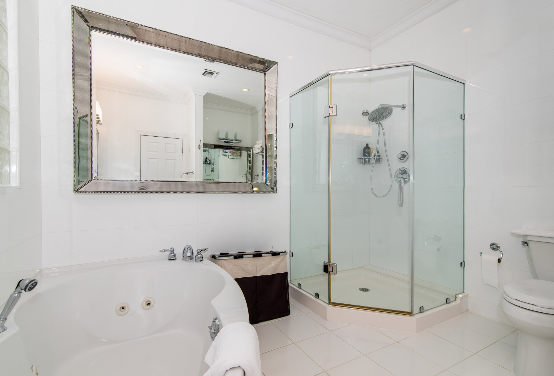 'sous Les Etoiles', Ironshore Drive, Vista Del Mar