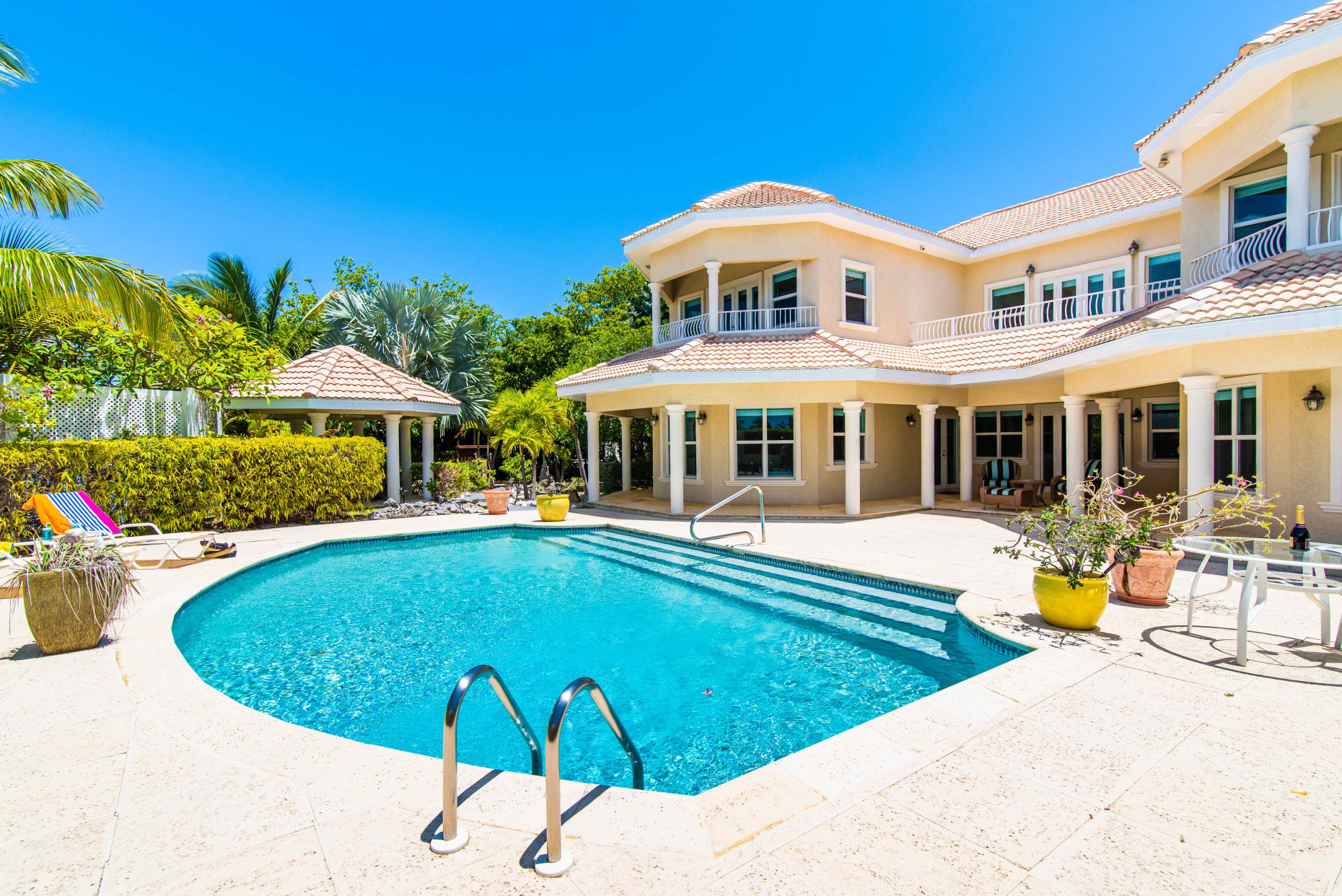 'sous Les Etoiles', Ironshore Drive, Vista Del Mar