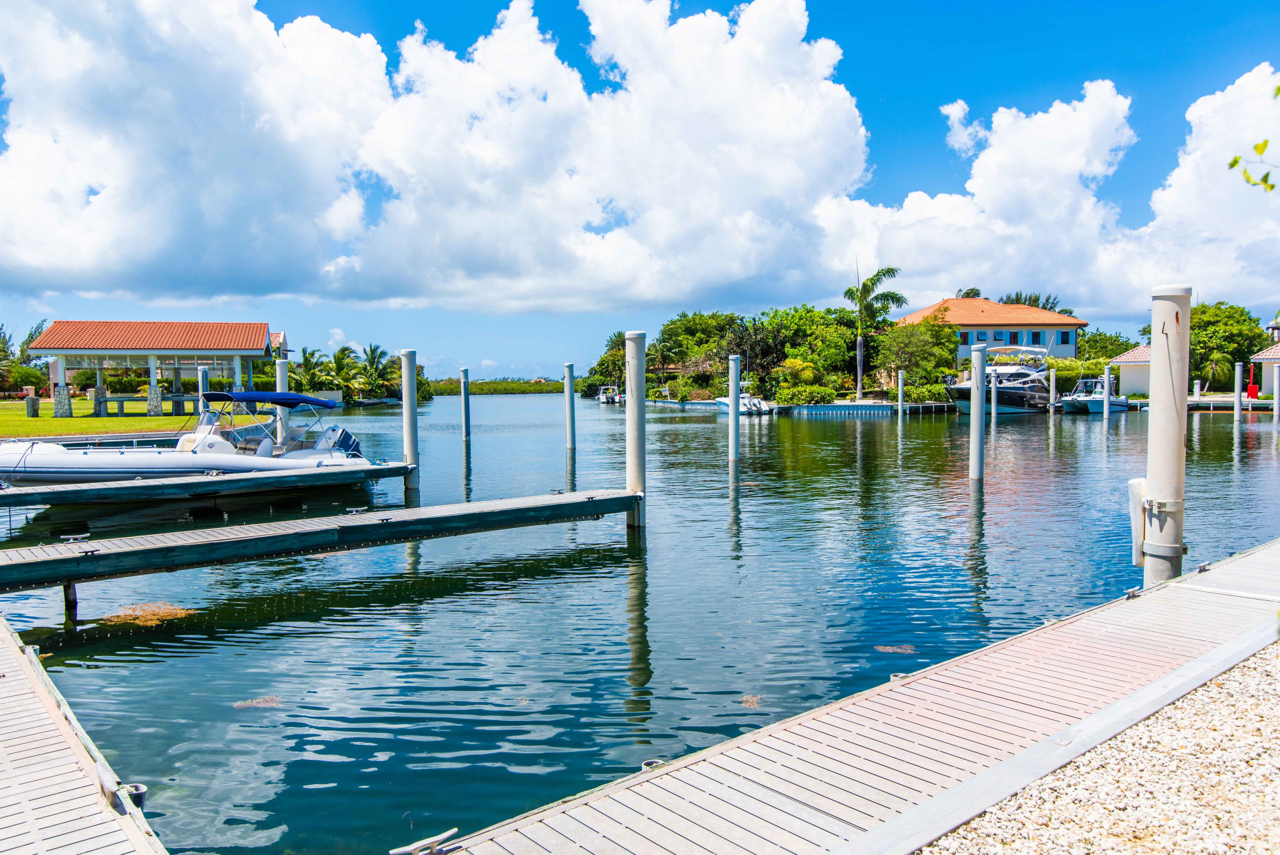 'sous Les Etoiles', Ironshore Drive, Vista Del Mar