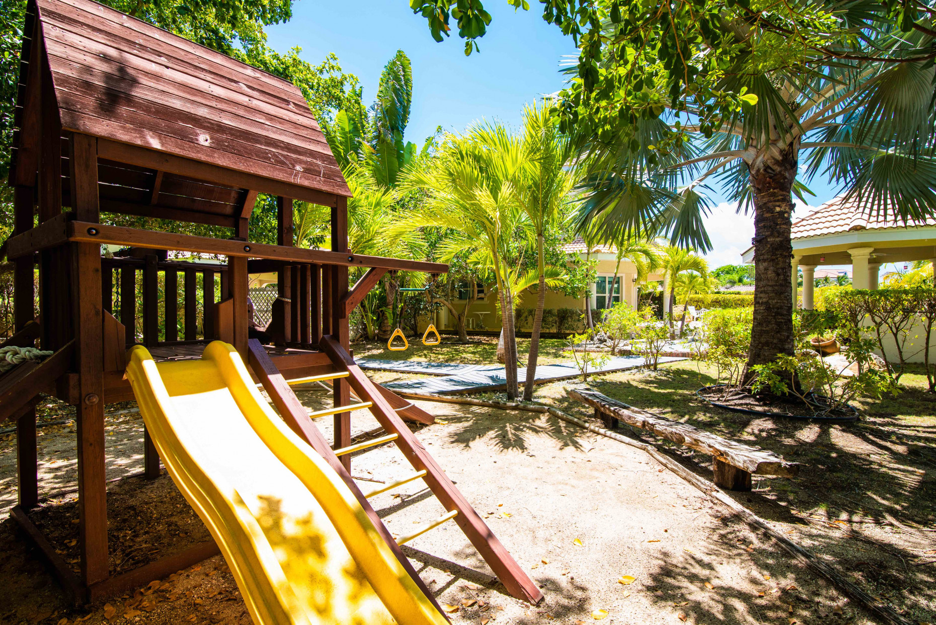 'sous Les Etoiles', Ironshore Drive, Vista Del Mar