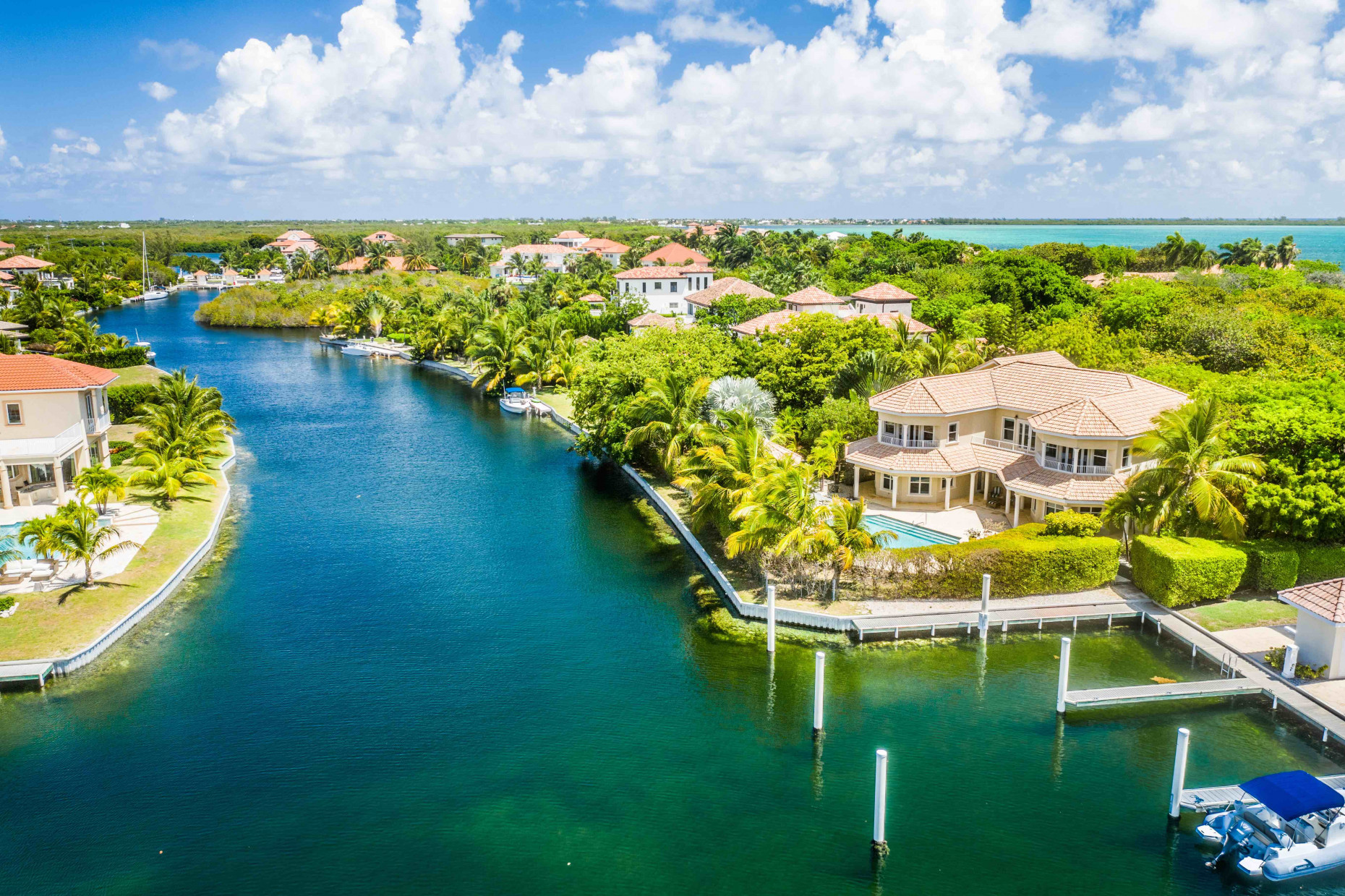 'sous Les Etoiles', Ironshore Drive, Vista Del Mar