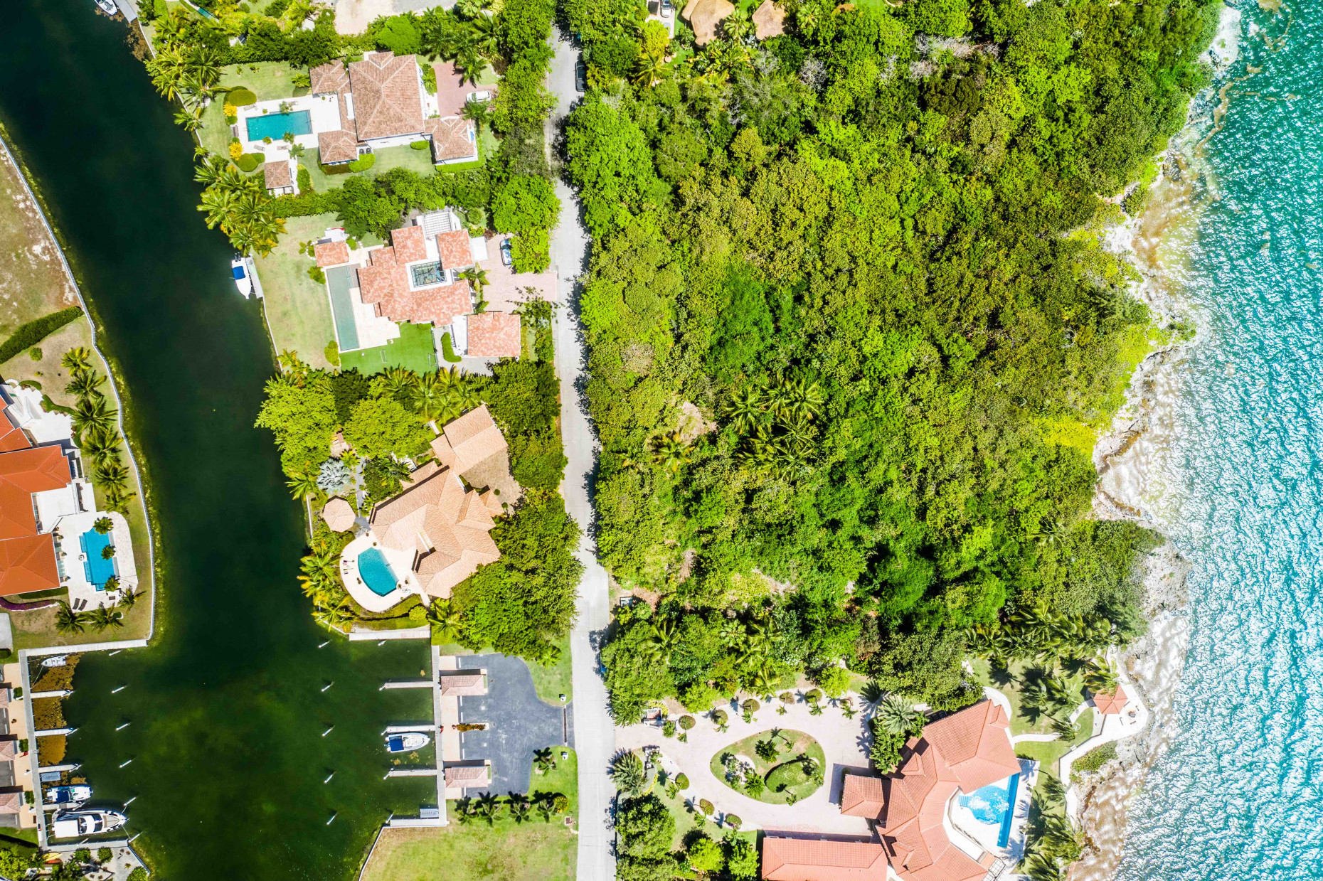 'sous Les Etoiles', Ironshore Drive, Vista Del Mar