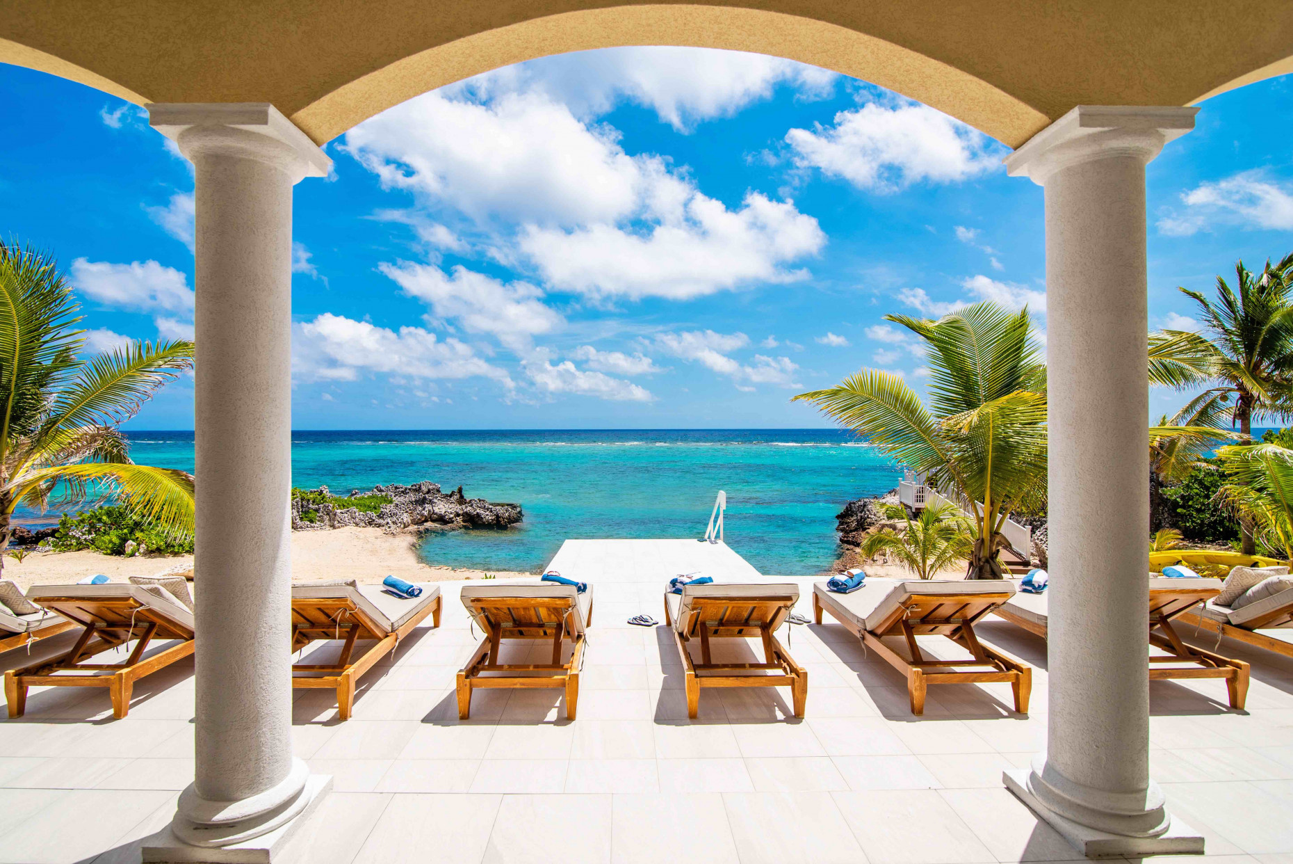 Villa Del Mare, Rum Point Drive