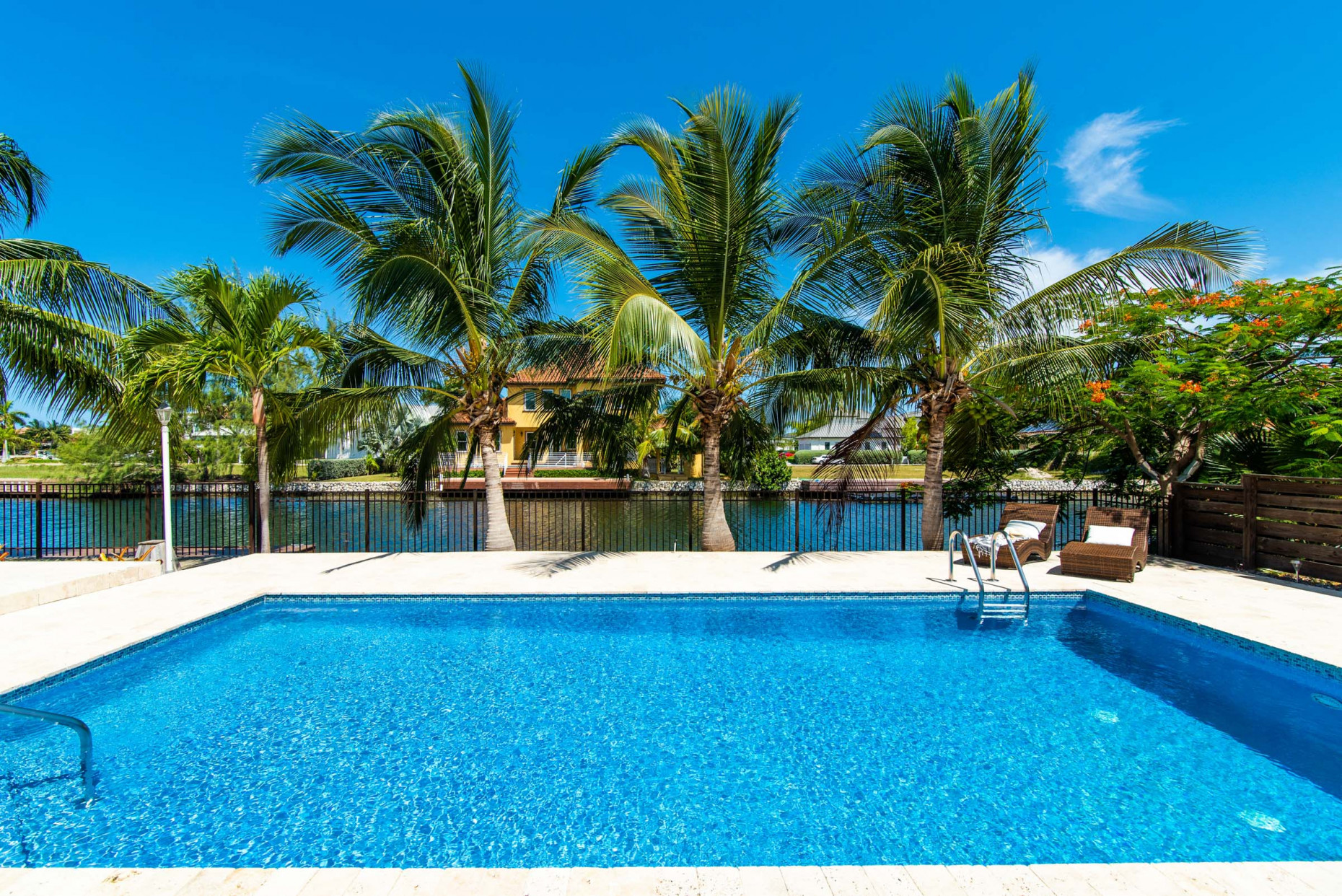 Baccarat Quay Crystal Harbour