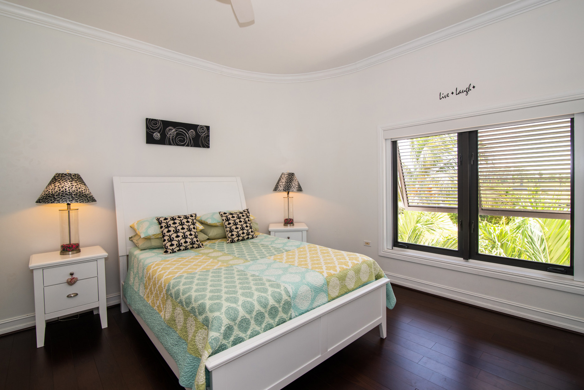 Baccarat Quay Crystal Harbour