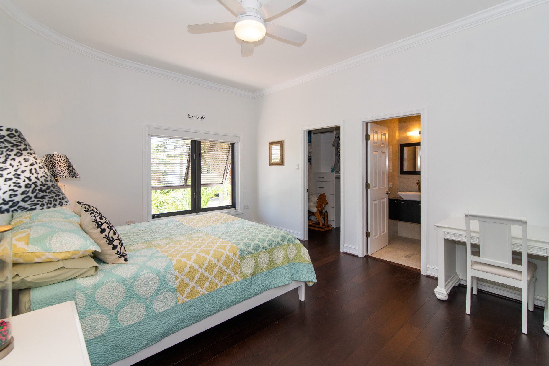 Baccarat Quay Crystal Harbour