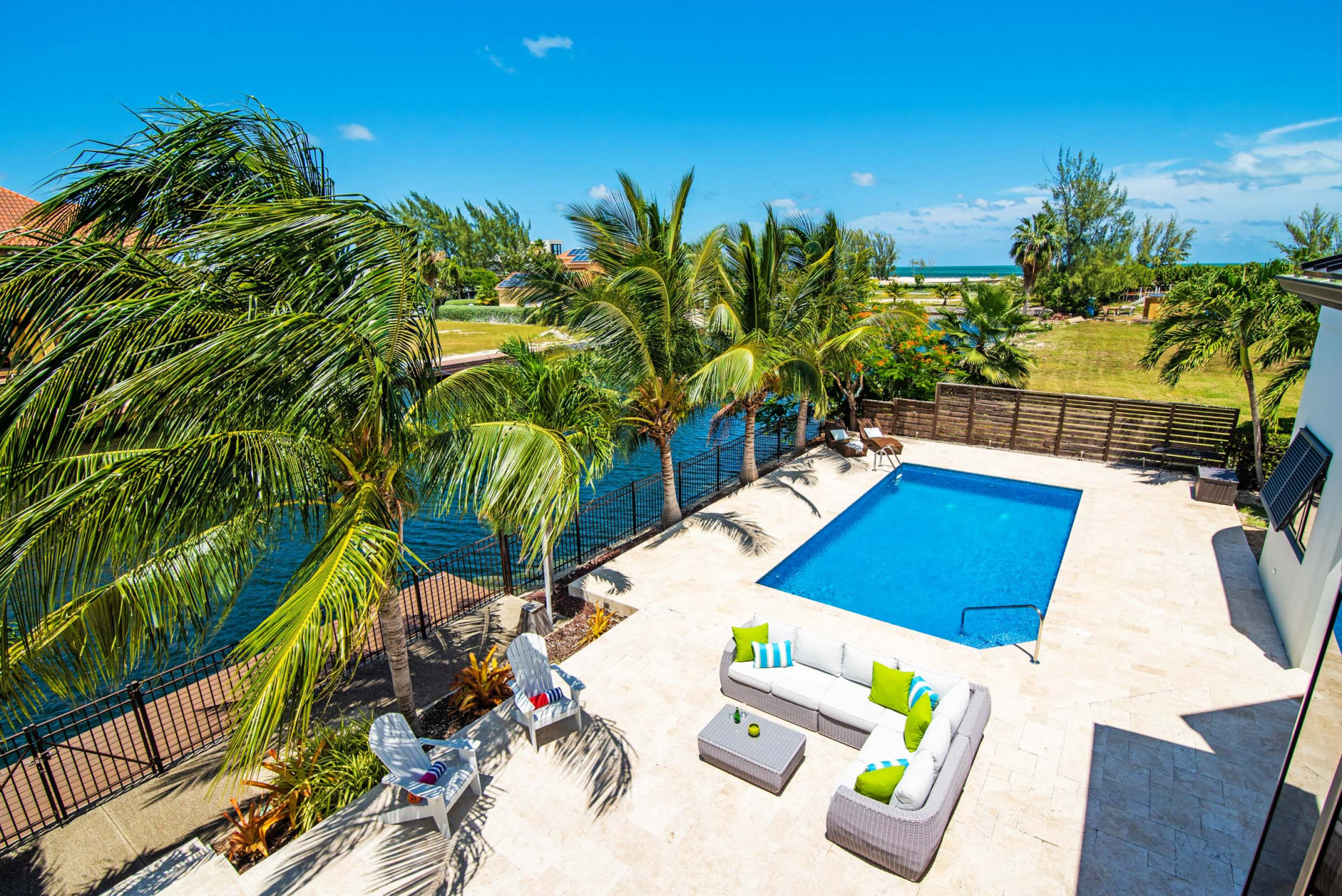 Baccarat Quay Crystal Harbour