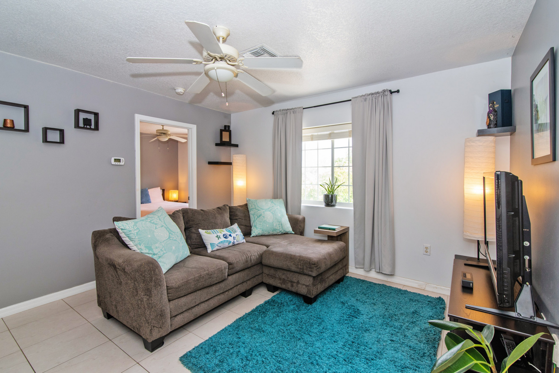 Lakeside - Upgraded 2 Bedroom Unit