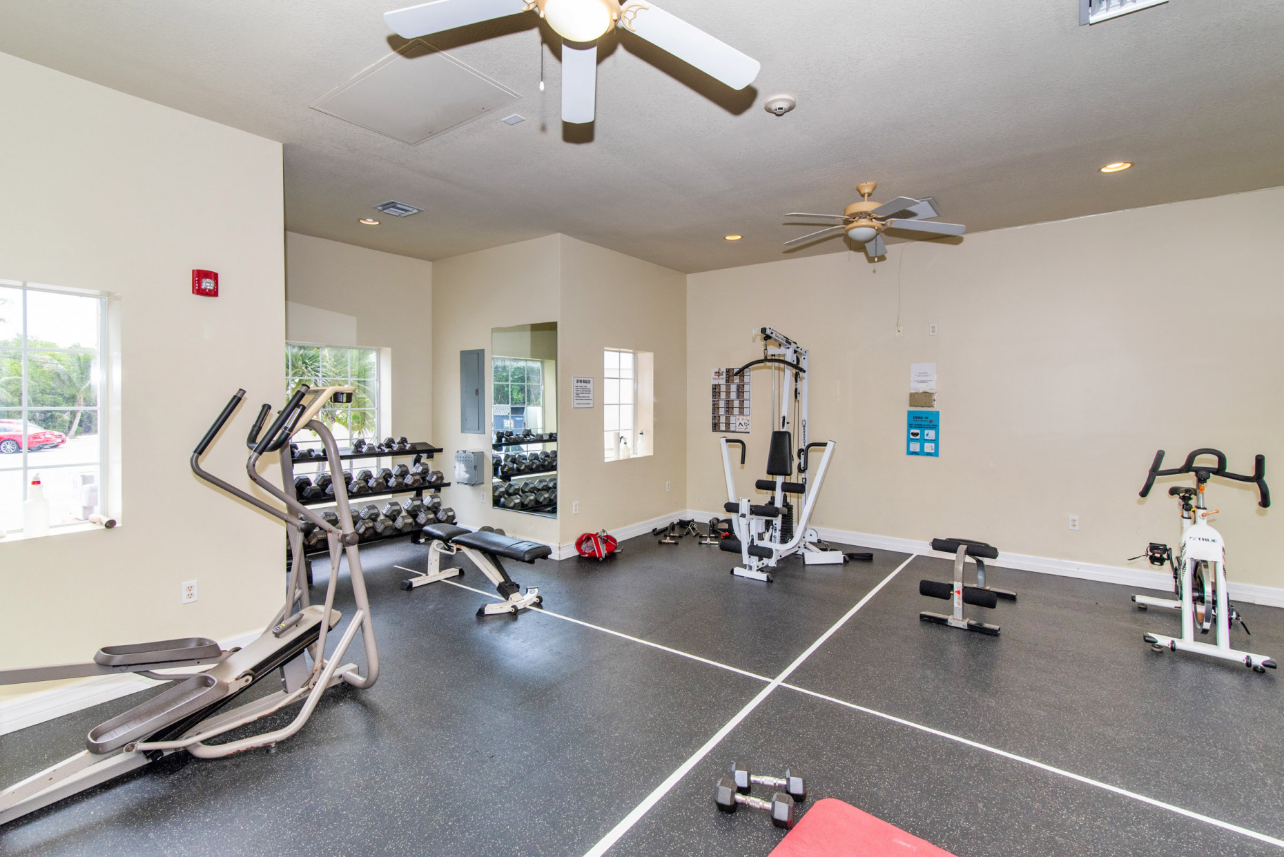 Lakeside - Upgraded 2 Bedroom Unit