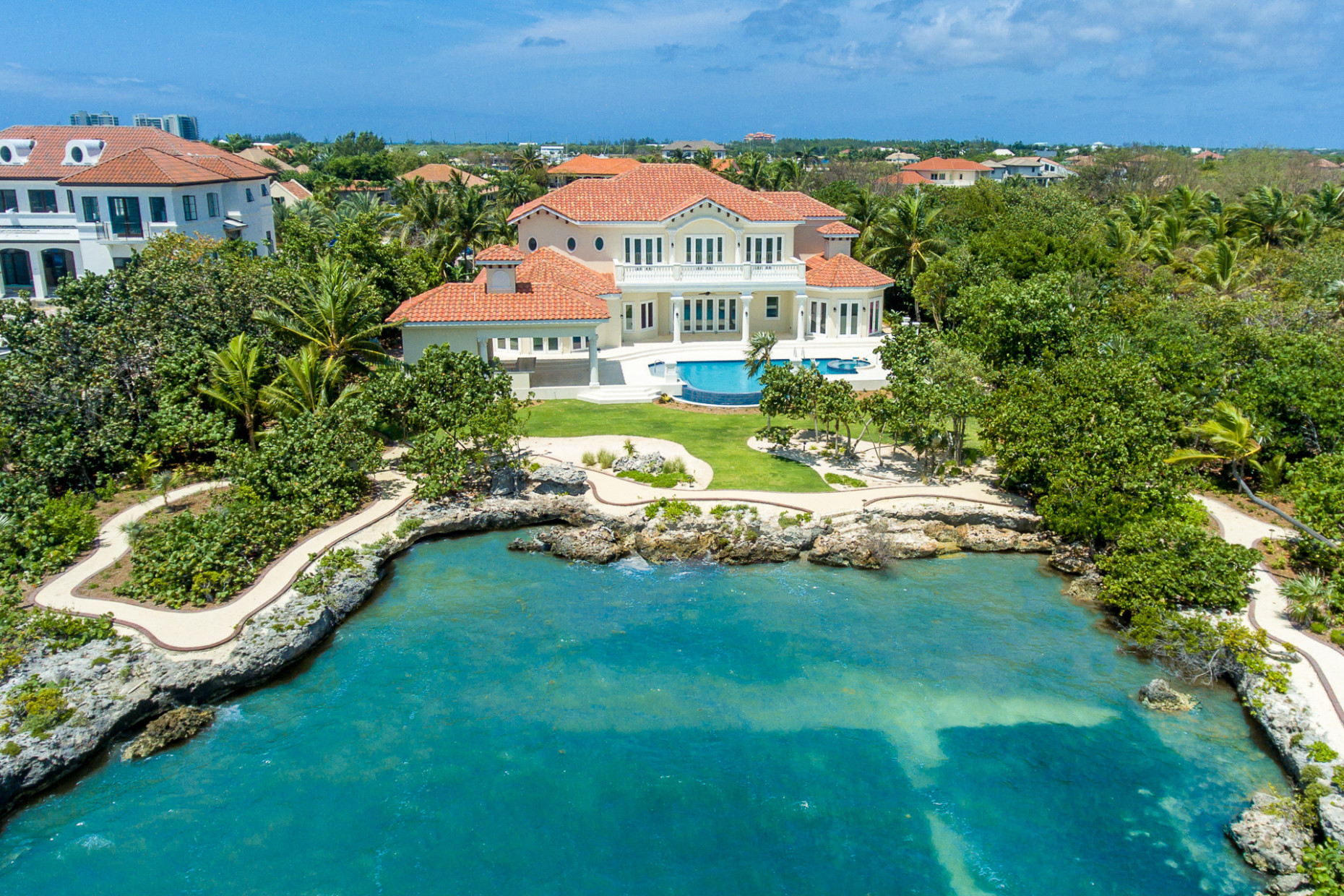 137 Ironshore Drive With Canal Front Lot