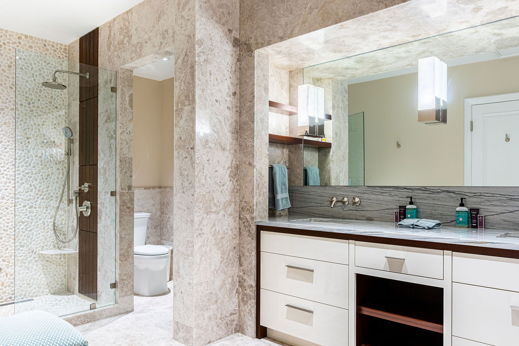 The Ritz-carlton Private Residence #609