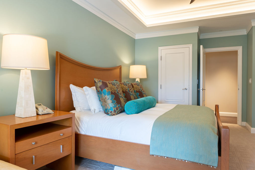 The Ritz-carlton Private Residence #609