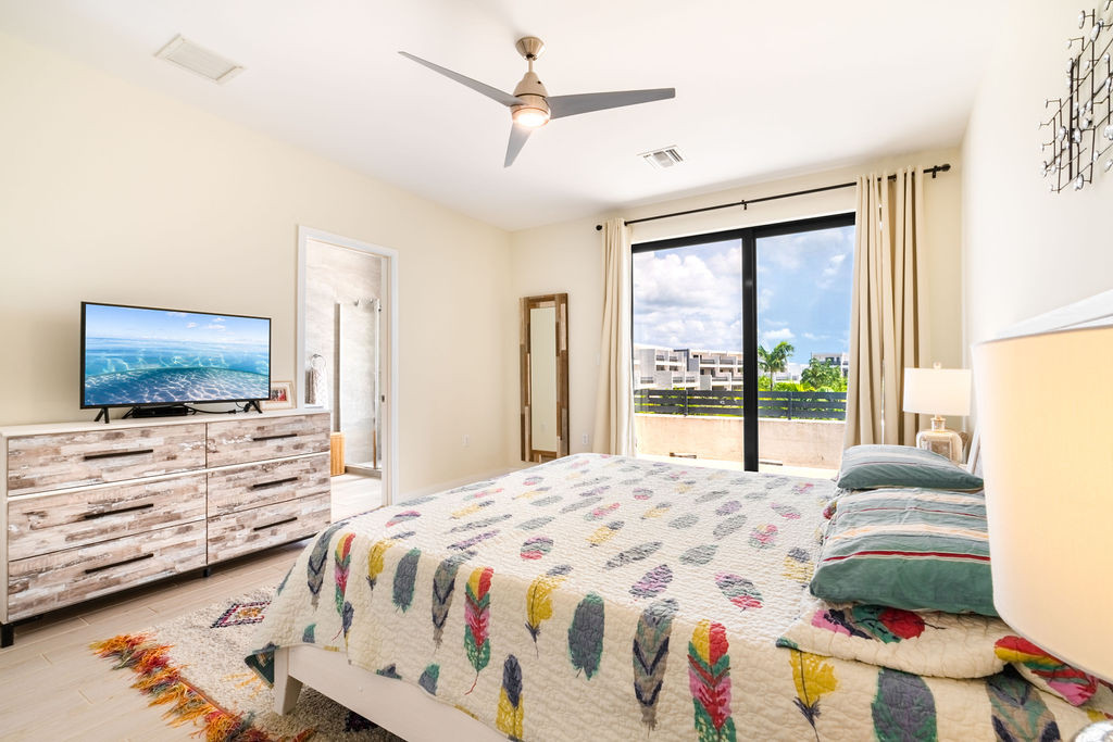 Vela - Stunning 4 Bed 3.5 Bath