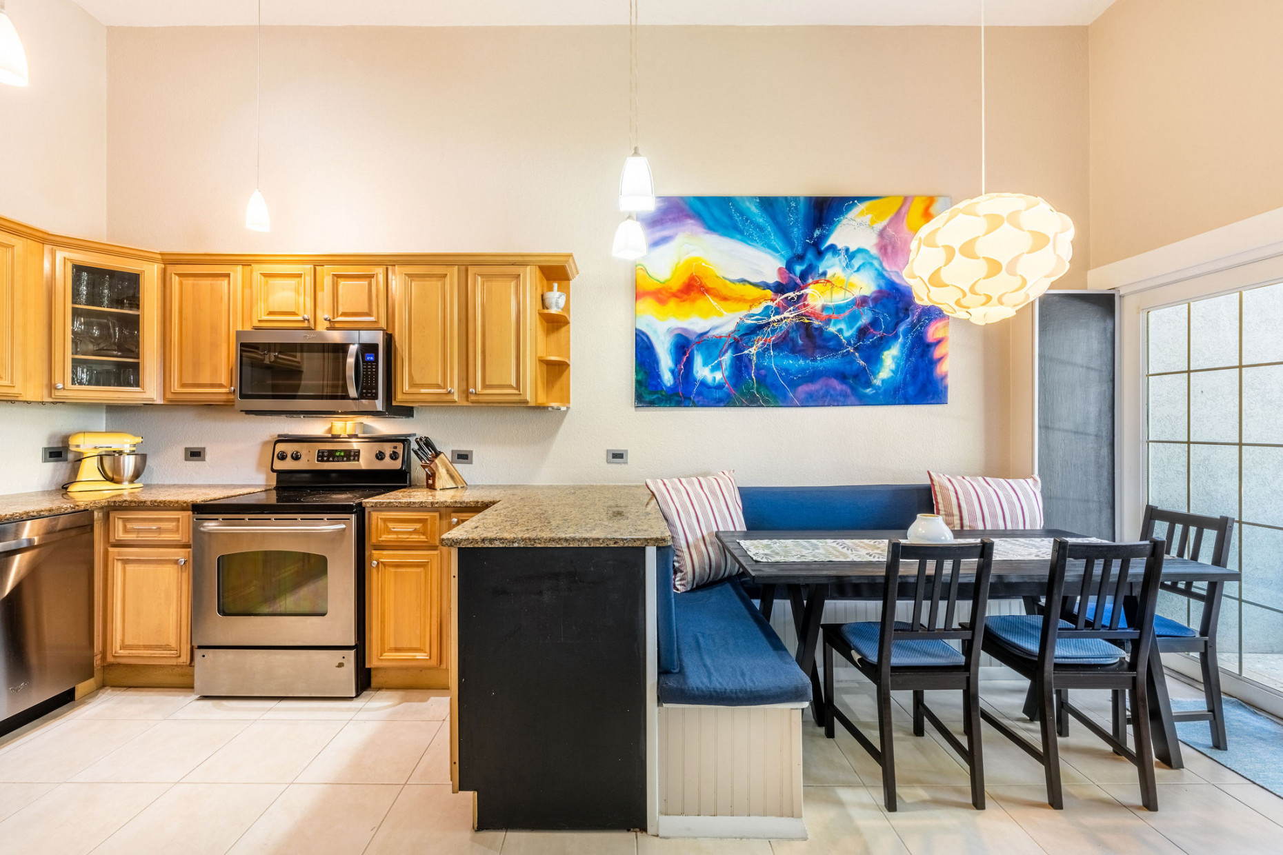 Lakeland Villas, 2 Bed + Den And Garage