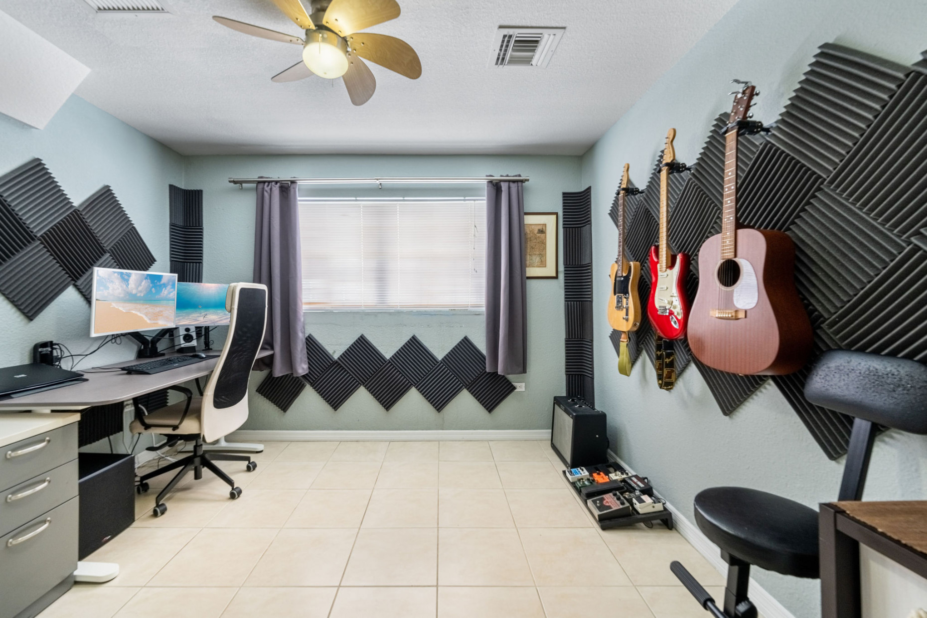 Lakeland Villas, 2 Bed + Den And Garage