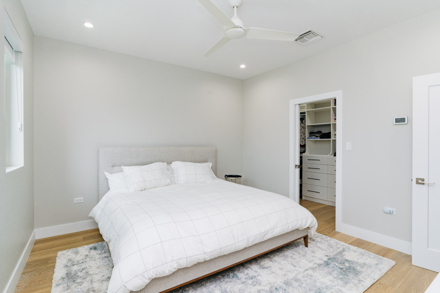 Grand Palmyra 4 Bed End Unit + Canal Views