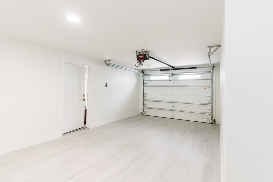 Grand Palmyra 4 Bed End Unit + Canal Views