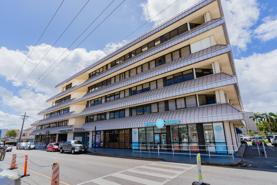 Lease Anderson Square Prime Retail Ground Floor 2000 to 2000 sq. ft