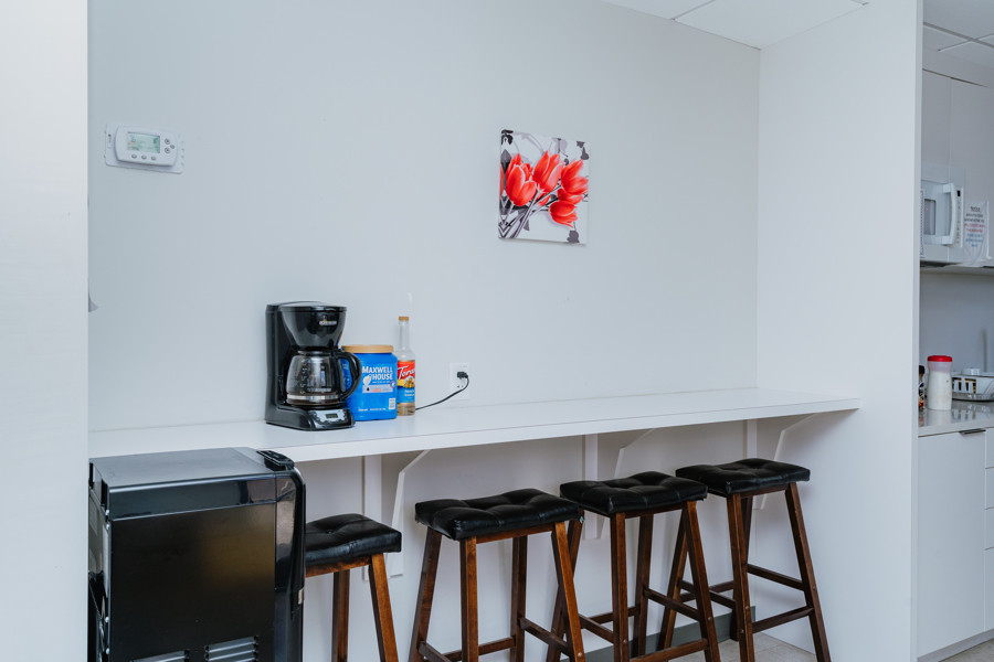 Anderson Square Modern Office Space