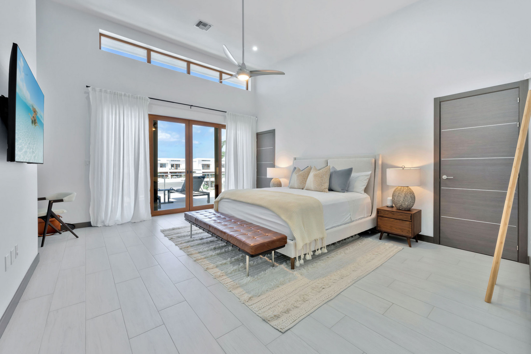 Arvia Canal Front With Dock