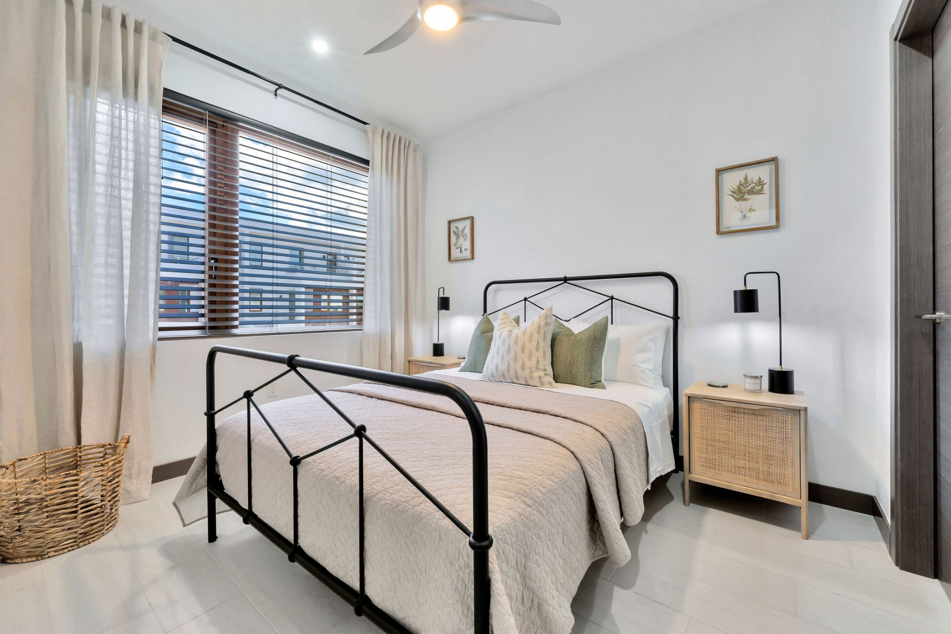 Arvia Canal Front With Dock