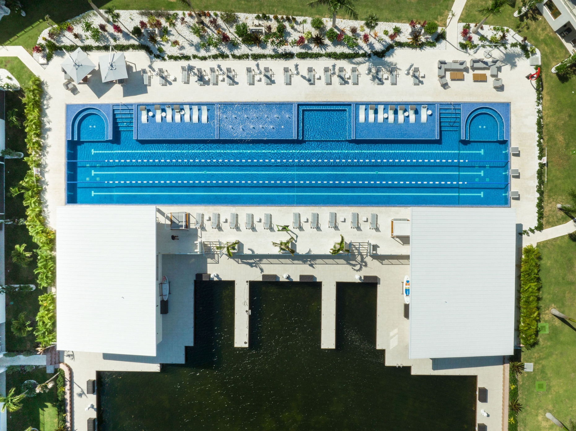 Arvia Canal Front With Dock