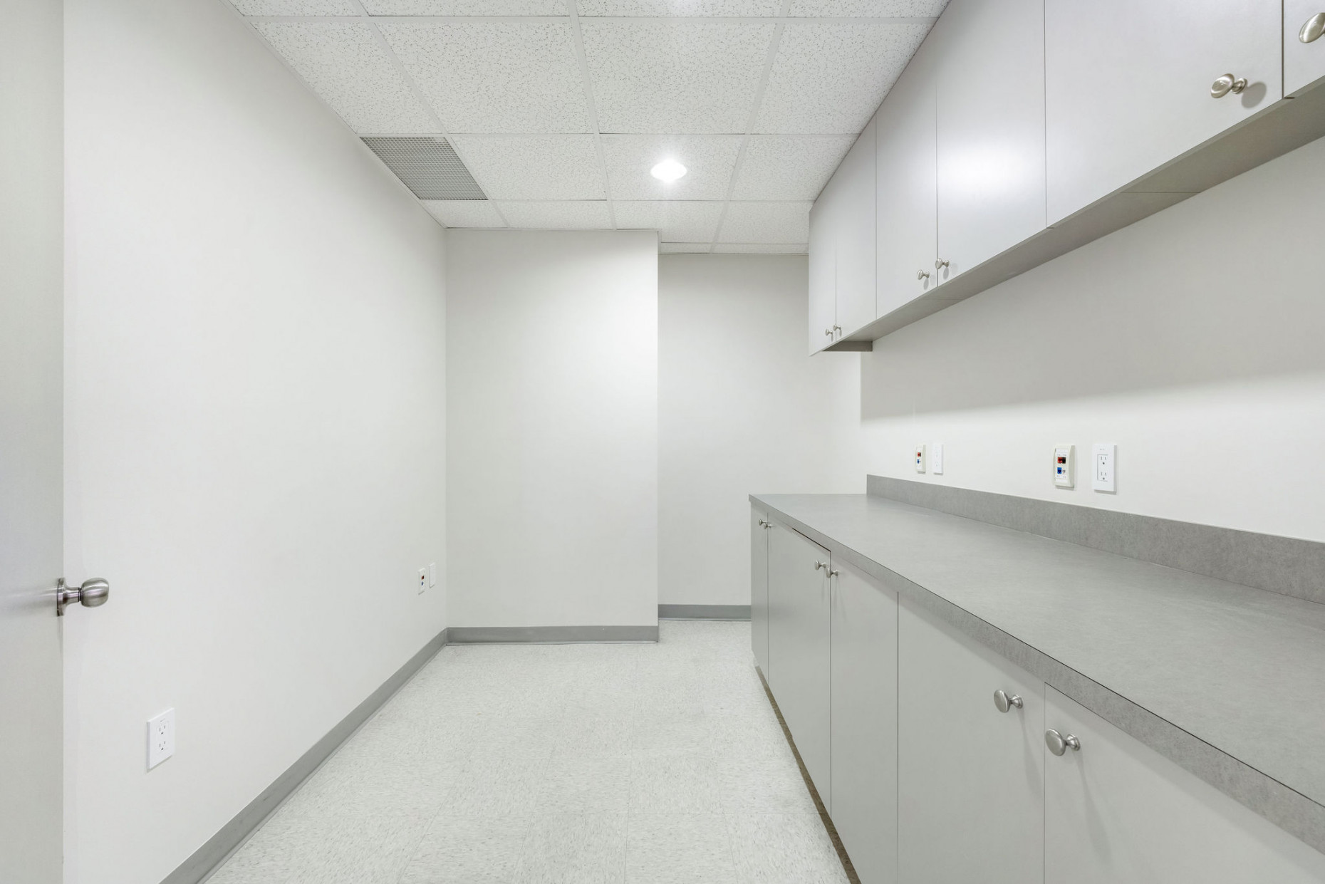 Anderson Square 4th Floor Office Suite